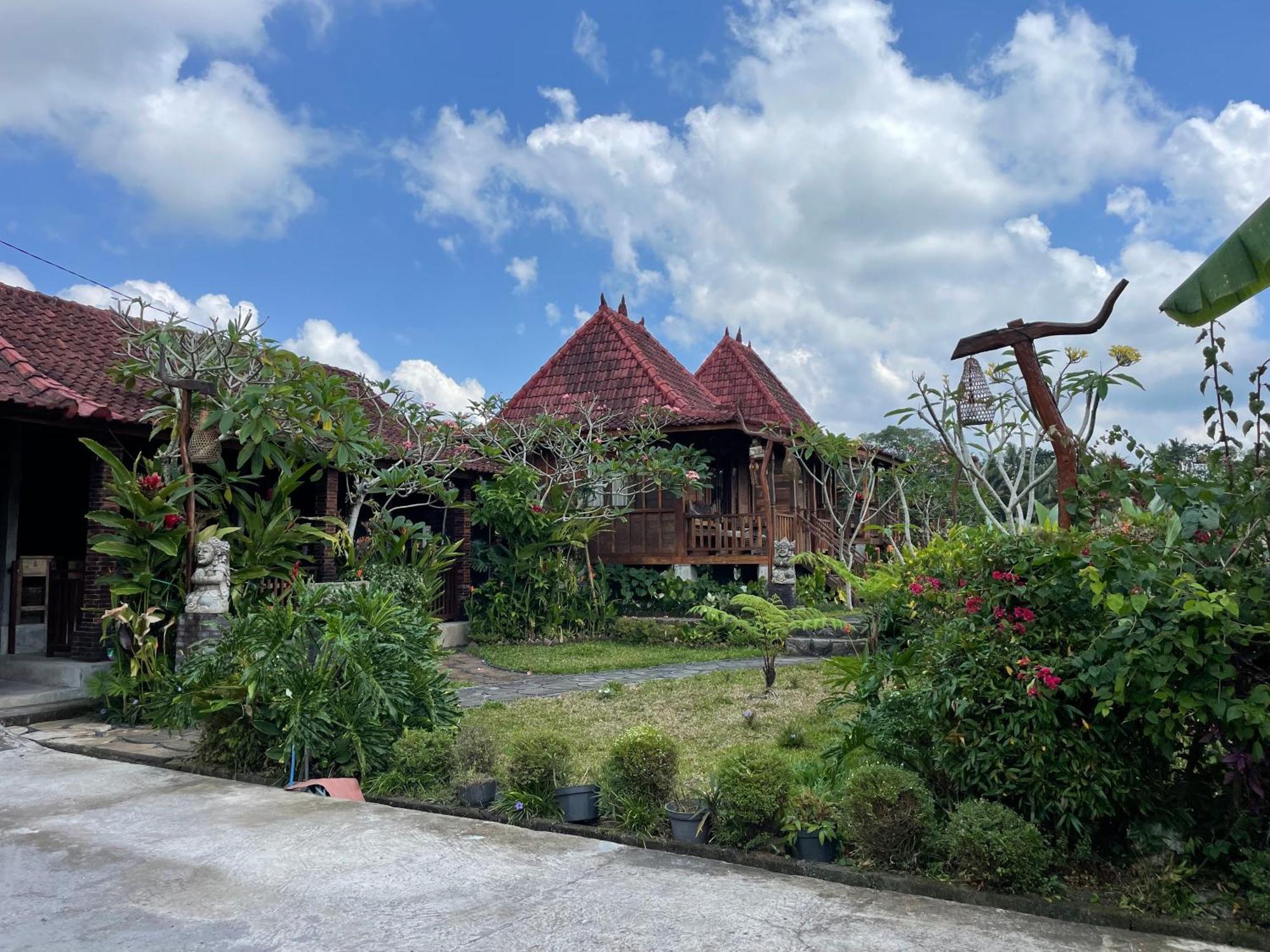 Sirya Farm House Meliling Kültér fotó